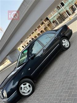 مرسيدس بنز E-Class